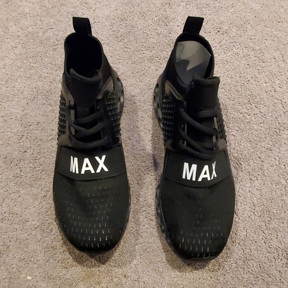 Mens Slip On Sneakers